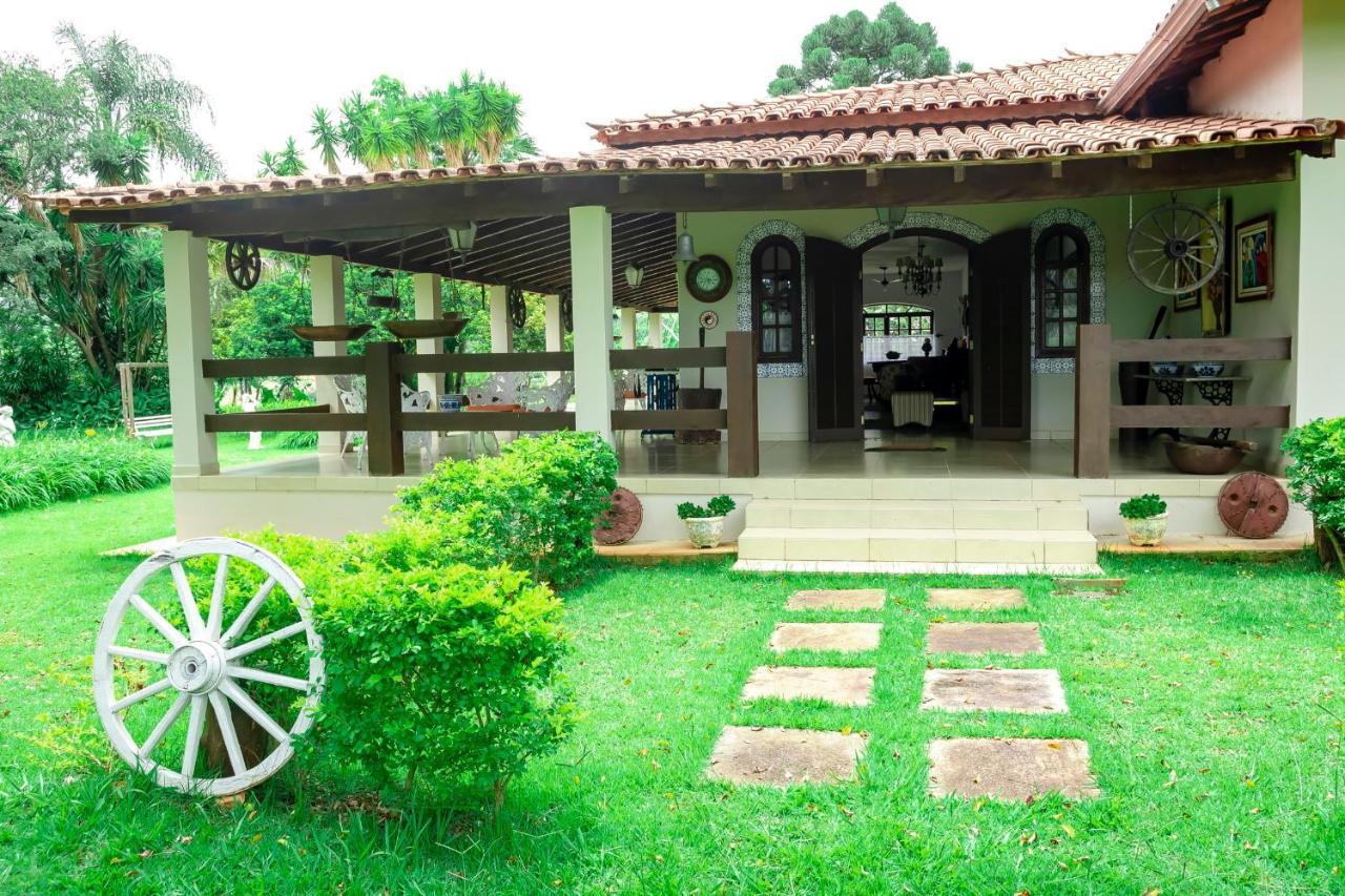 Fazendinha Nossa Senhora Da Medalha Milagrosa Villa Ouro Fino  Exterior photo