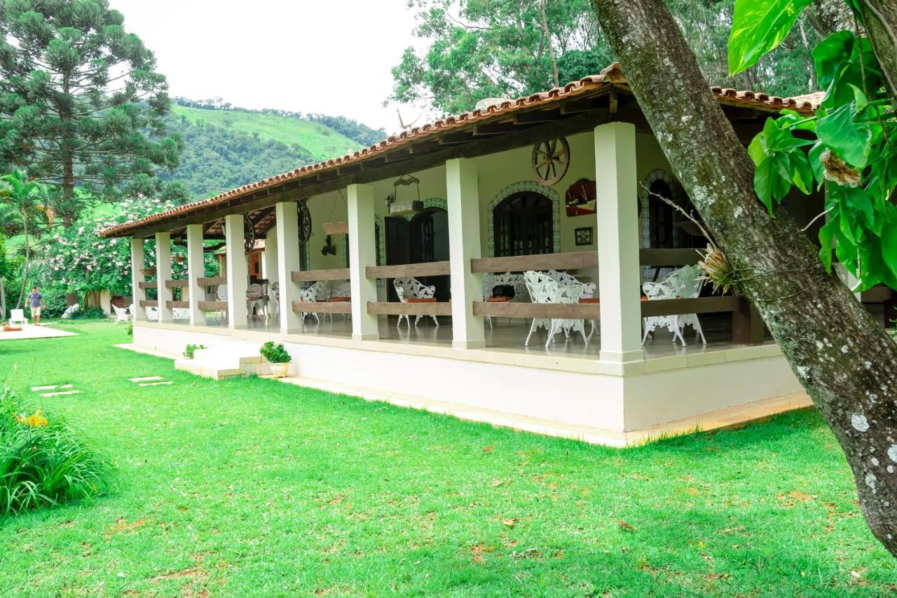 Fazendinha Nossa Senhora Da Medalha Milagrosa Villa Ouro Fino  Exterior photo