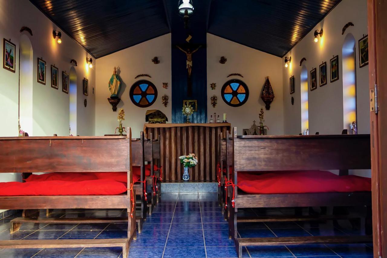 Fazendinha Nossa Senhora Da Medalha Milagrosa Villa Ouro Fino  Exterior photo